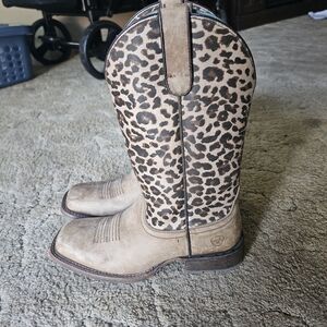 Ariat Women's Tan and Leopard Print Western Boots